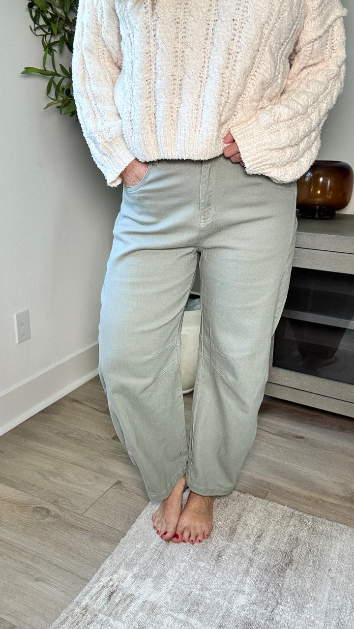 Twill Sage Barrel Pant