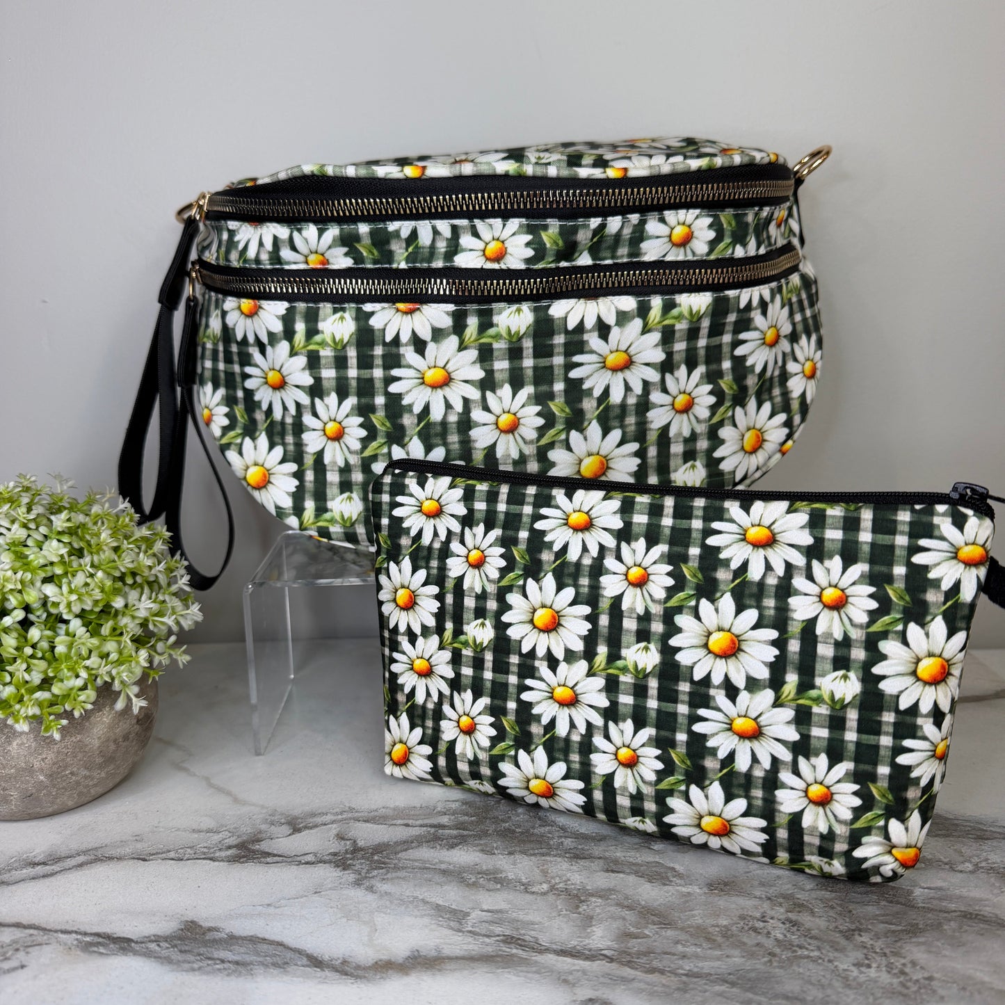 Bundled Set - Roni & Pouch - Floral Daisy Gingham Olive Green