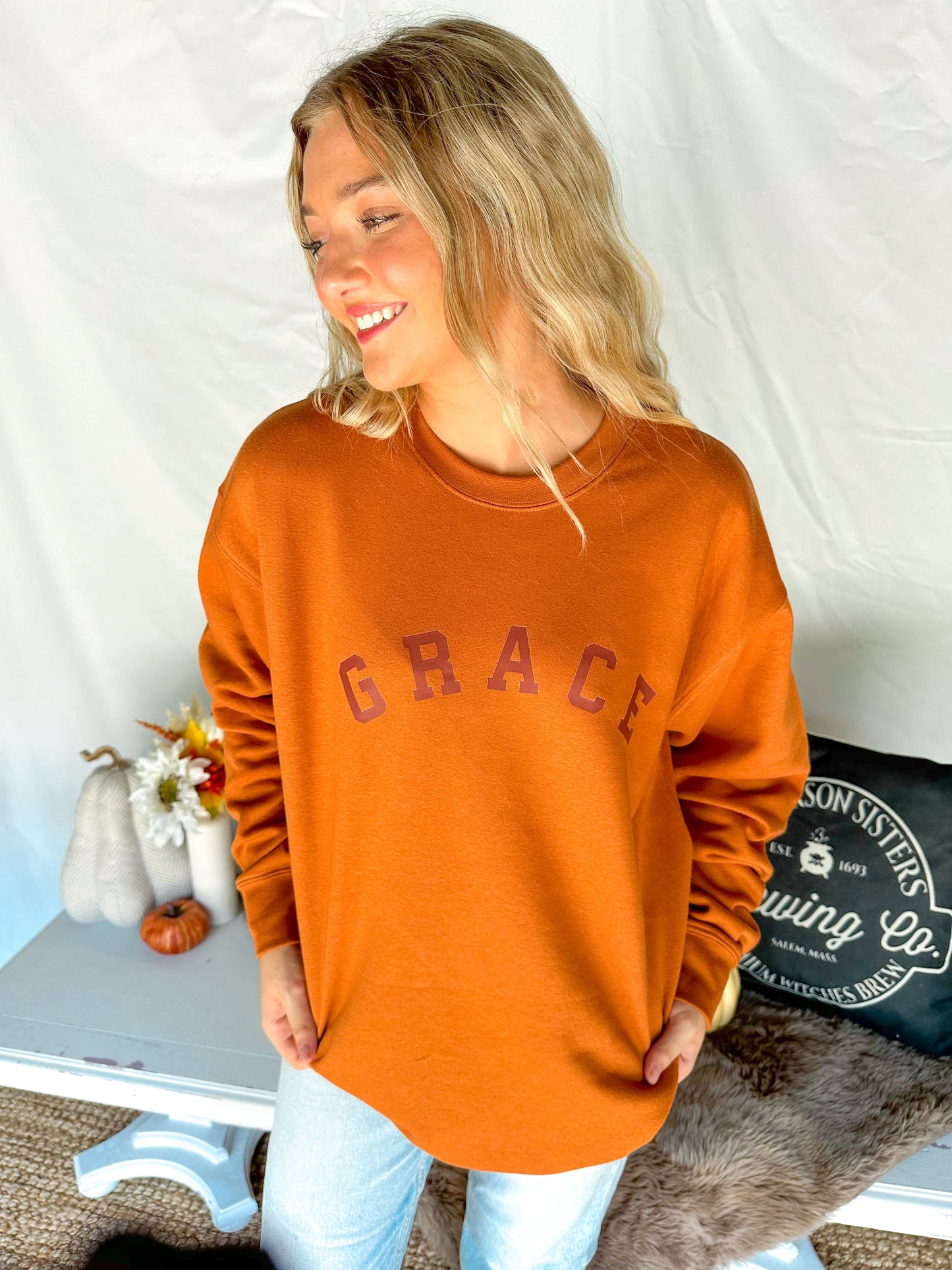 Grace Sweatshirt
