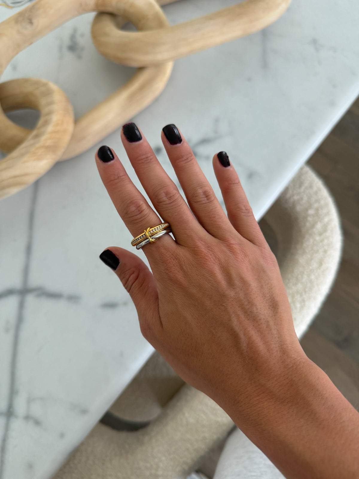 GLAM RING