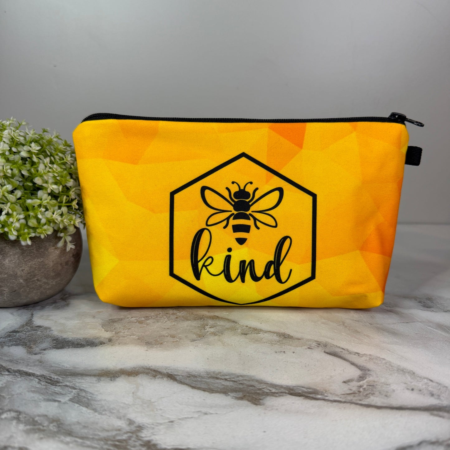 Pouch - Bee Kind
