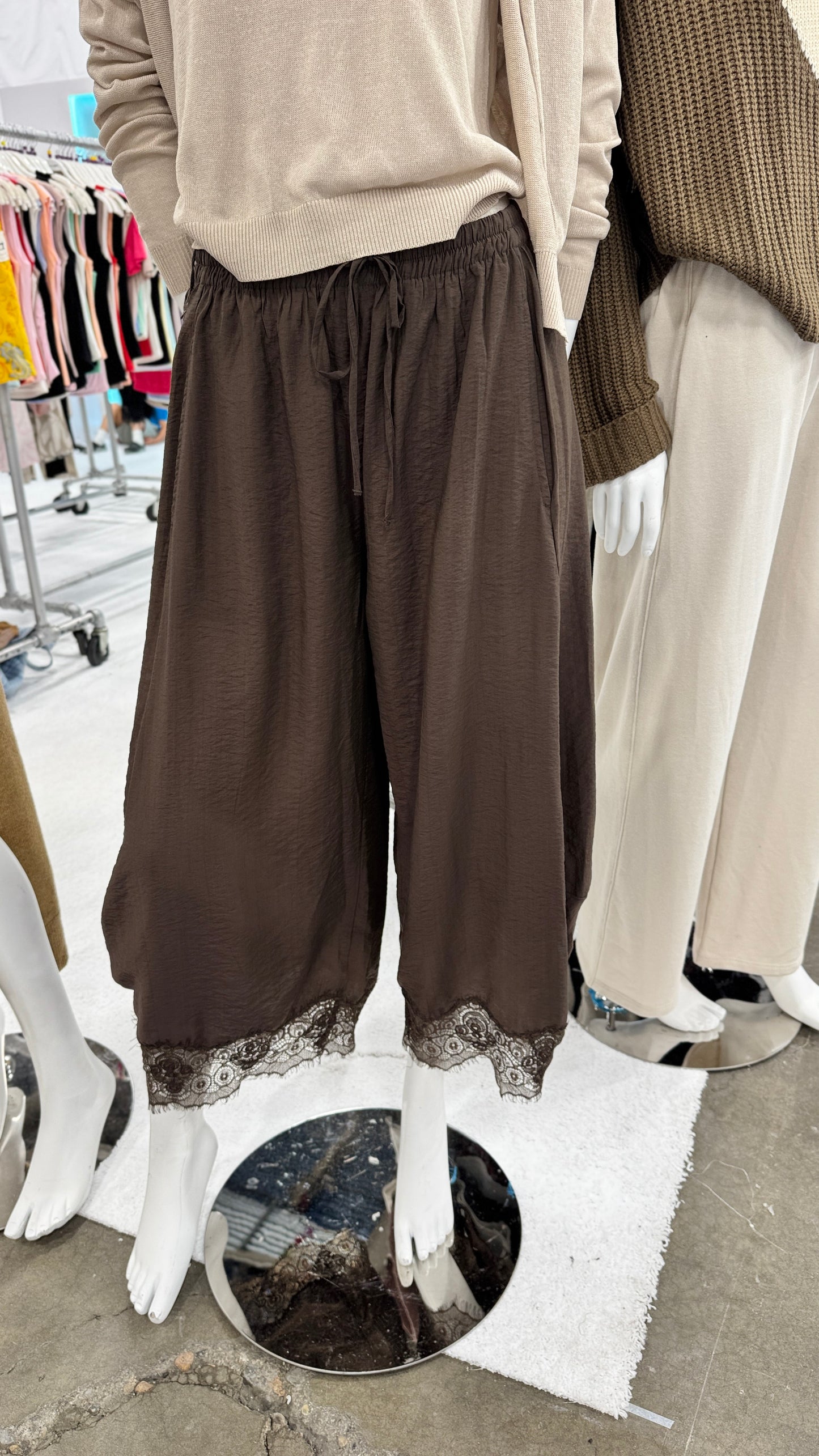 THE Pant with Lace Detail *PREORDER*