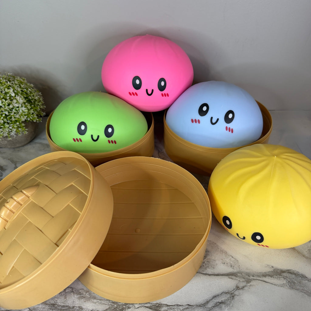 Squishy Toy - XL Dumpling, Quick Squeeze Solid