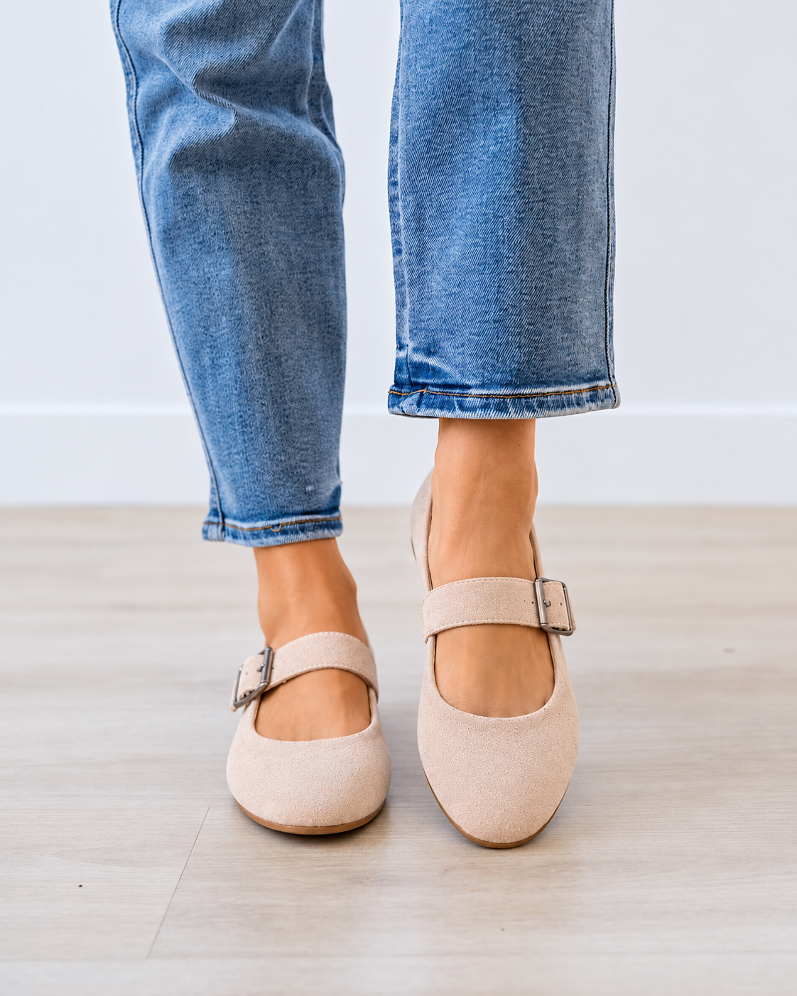 Samantha Comfort Flat
