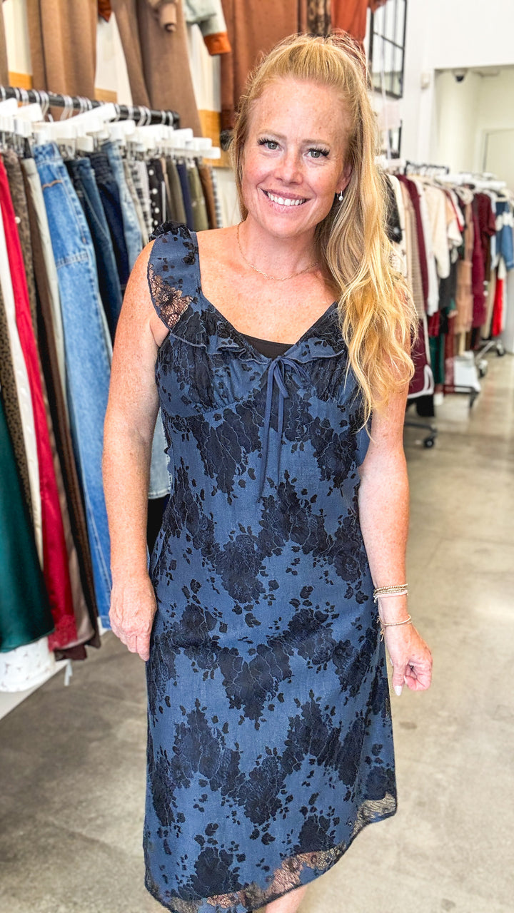 Navy Black Flutter Sleeve Lace Midi Dress