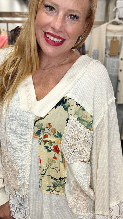 Creme De La Creme Mixed Media Top by POL