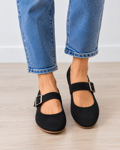 Samantha Comfort Flat