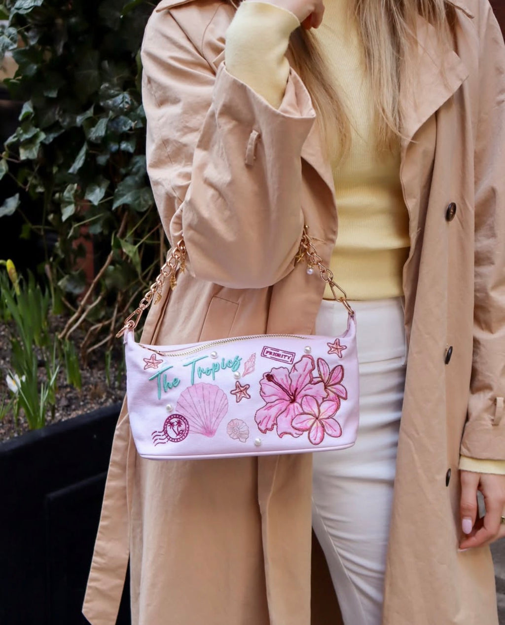 The Tropics Pouch