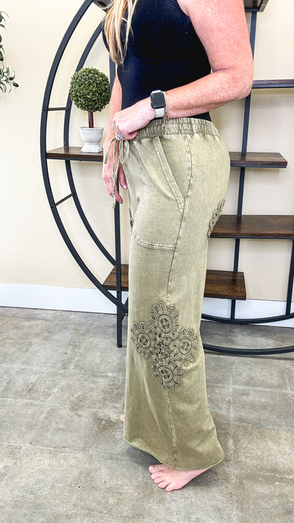 Olive Muse Crochet Patch Pants