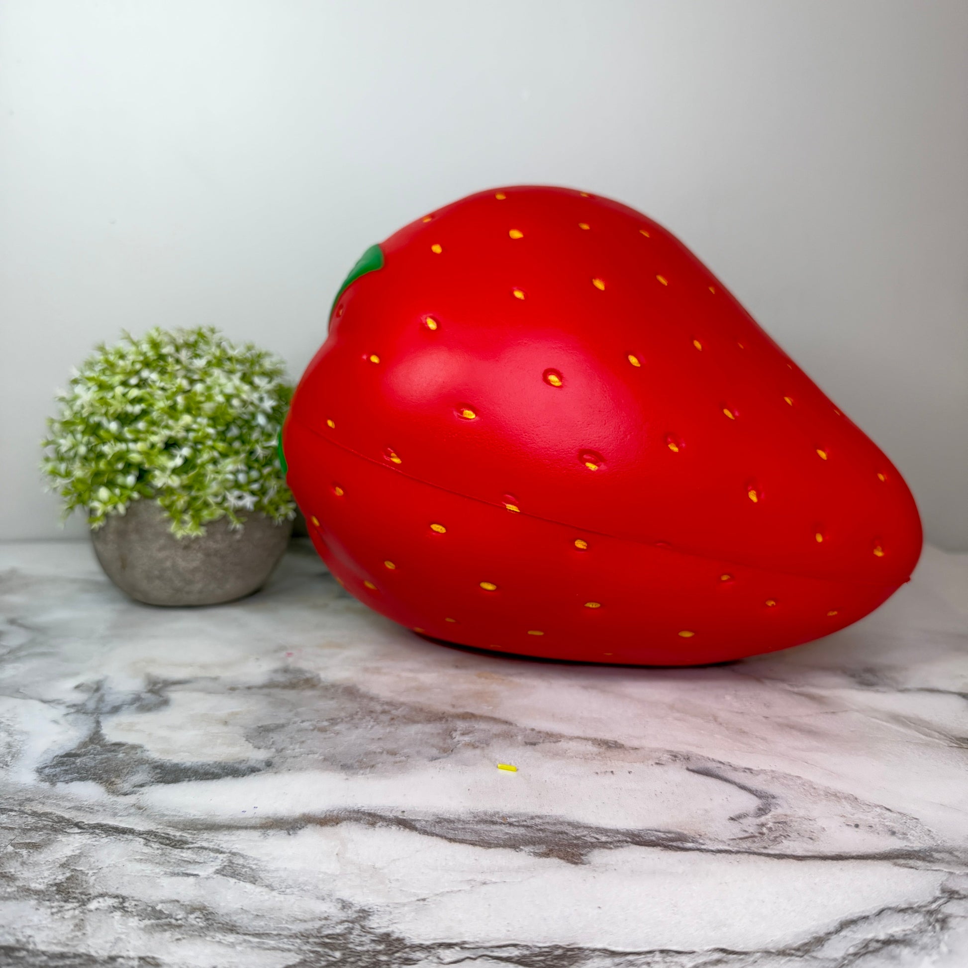 Squishy Toy - Strawberry, Jumbo