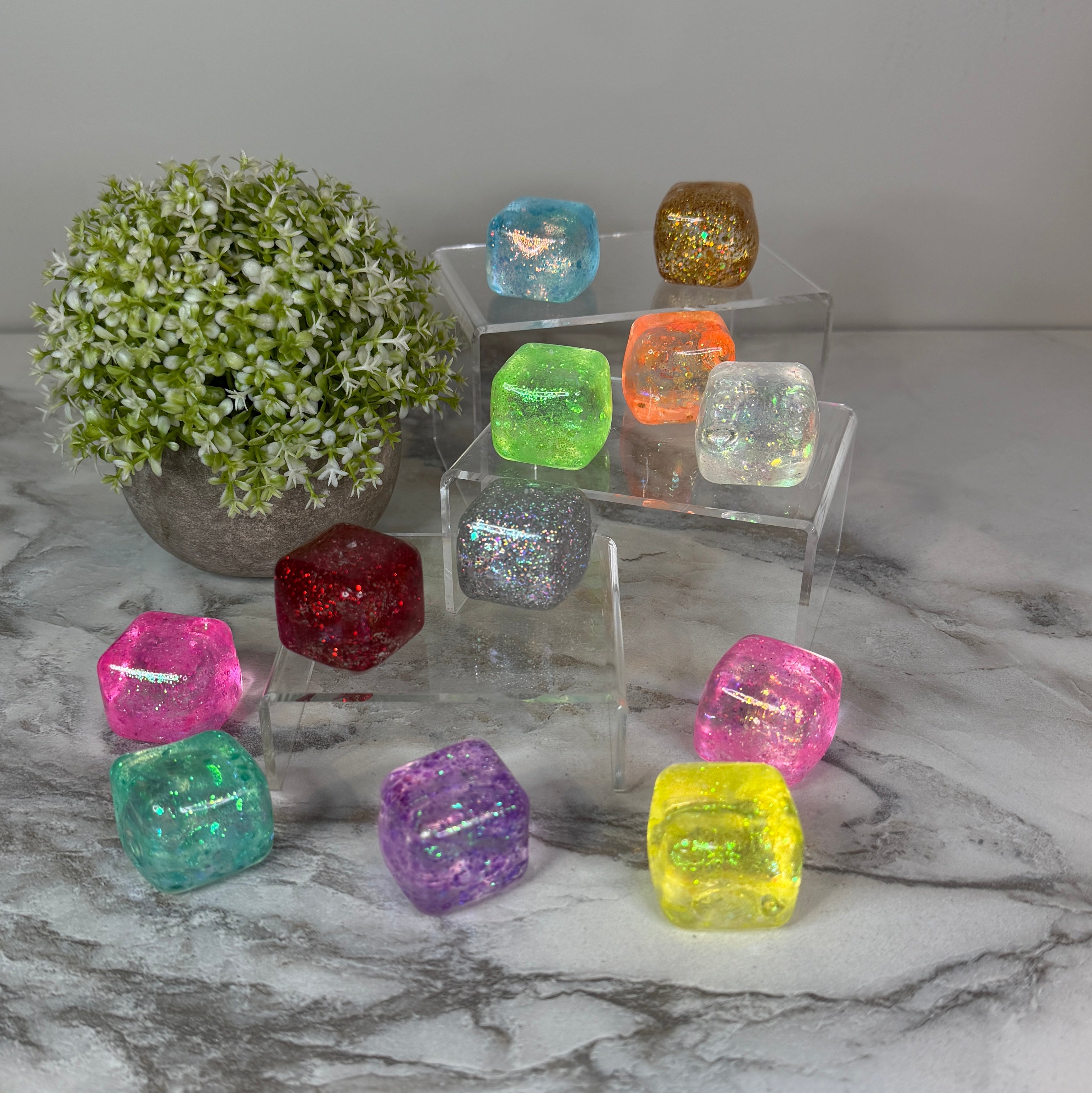 Squishy Toy - Rounded Glitter Cube