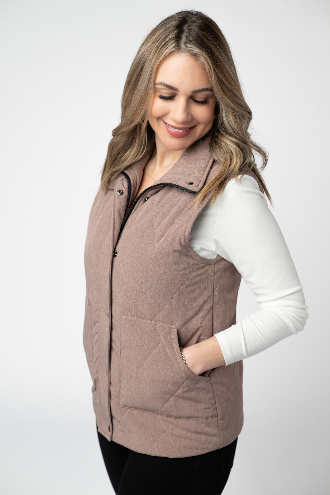 Remy Zip Up Vest - Chestnut