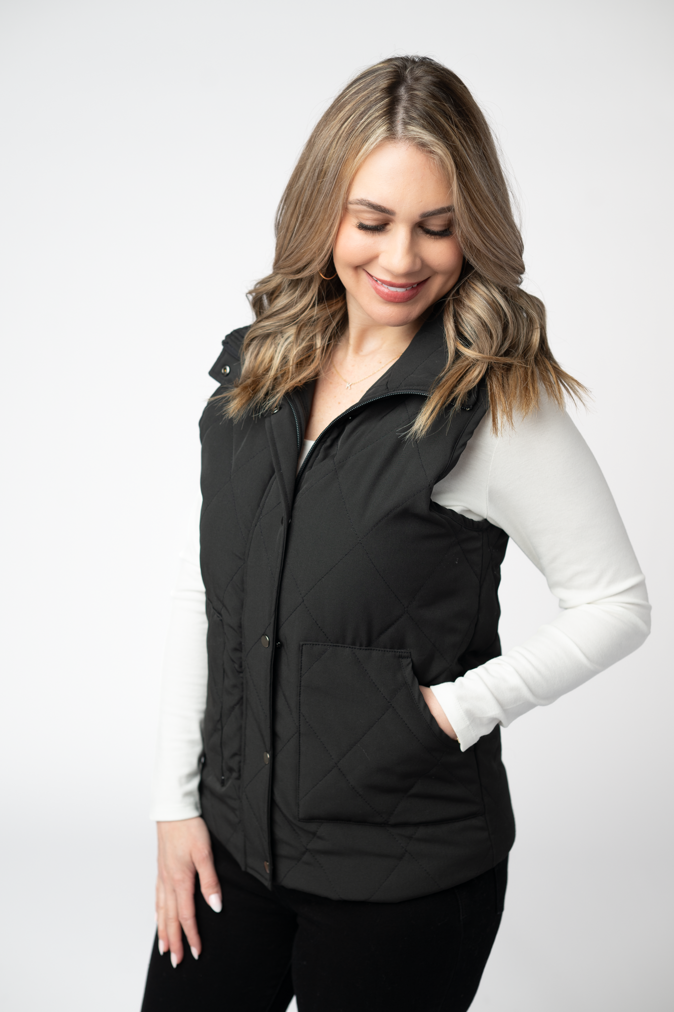 Remy Zip Up Vest - Black