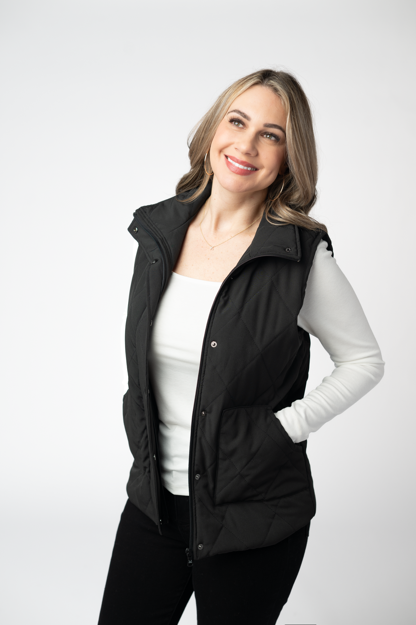 Remy Zip Up Vest - Black