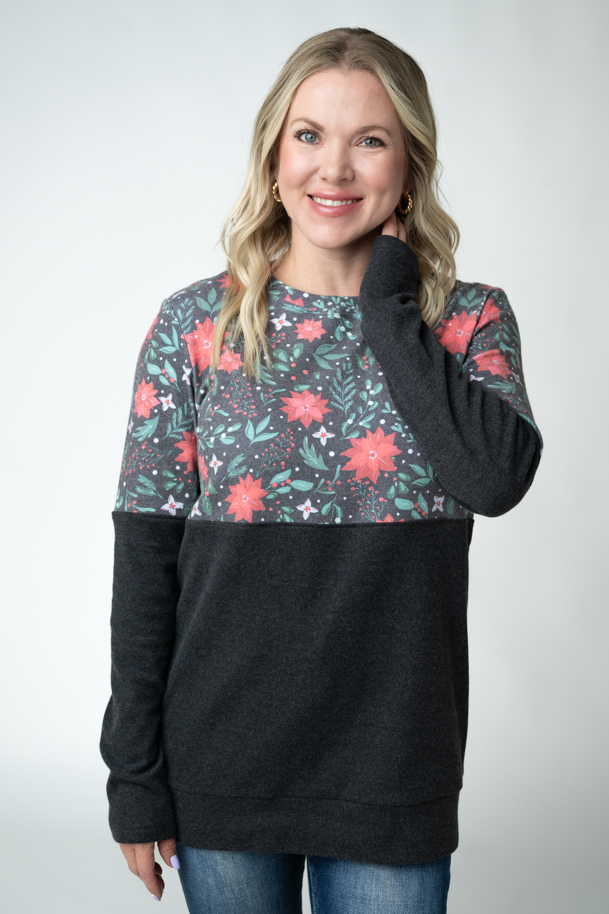 Natalie Pullover - Poinsettia Nights