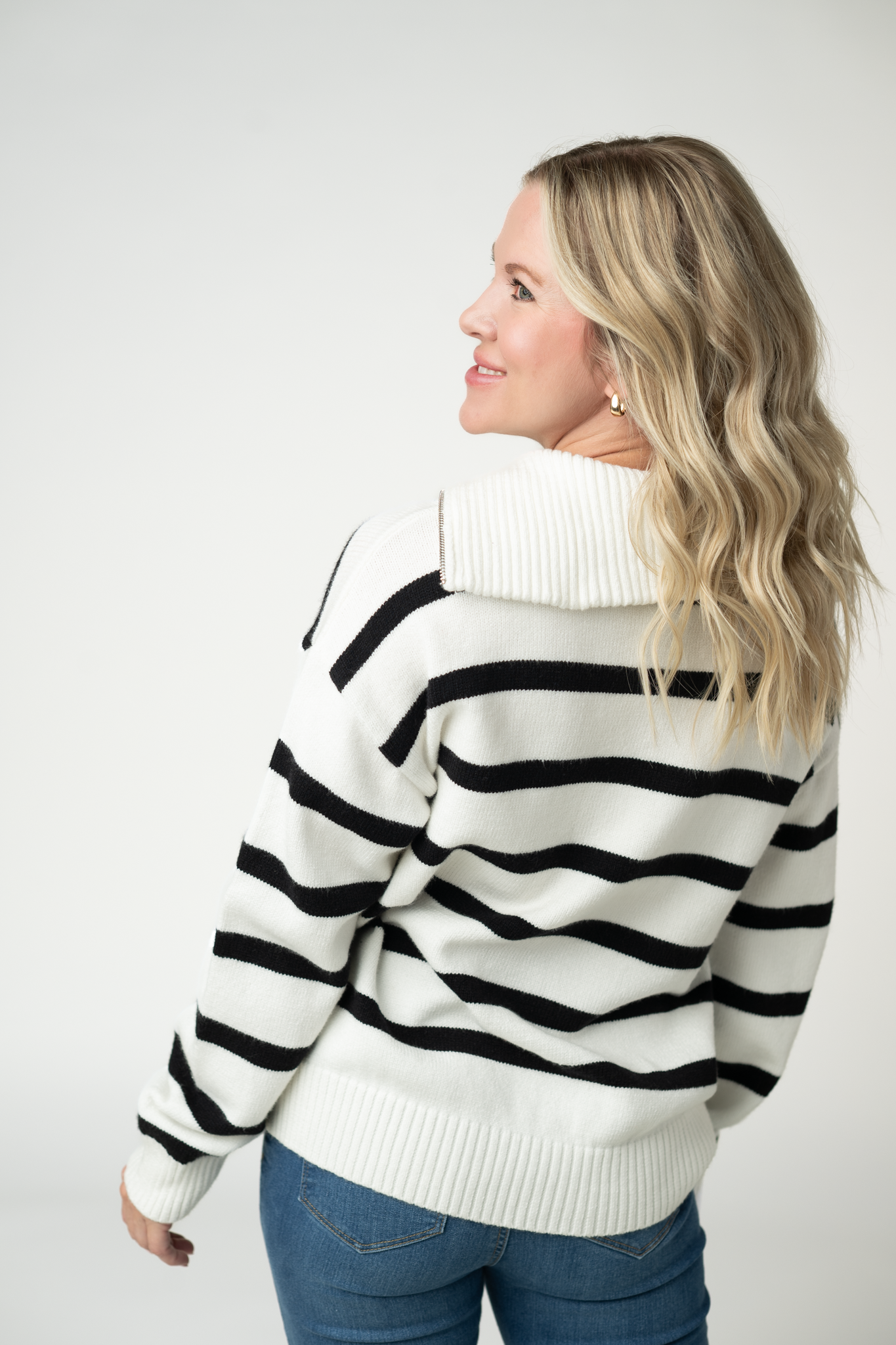 Quarter Zip Striped Pullover - Black and White