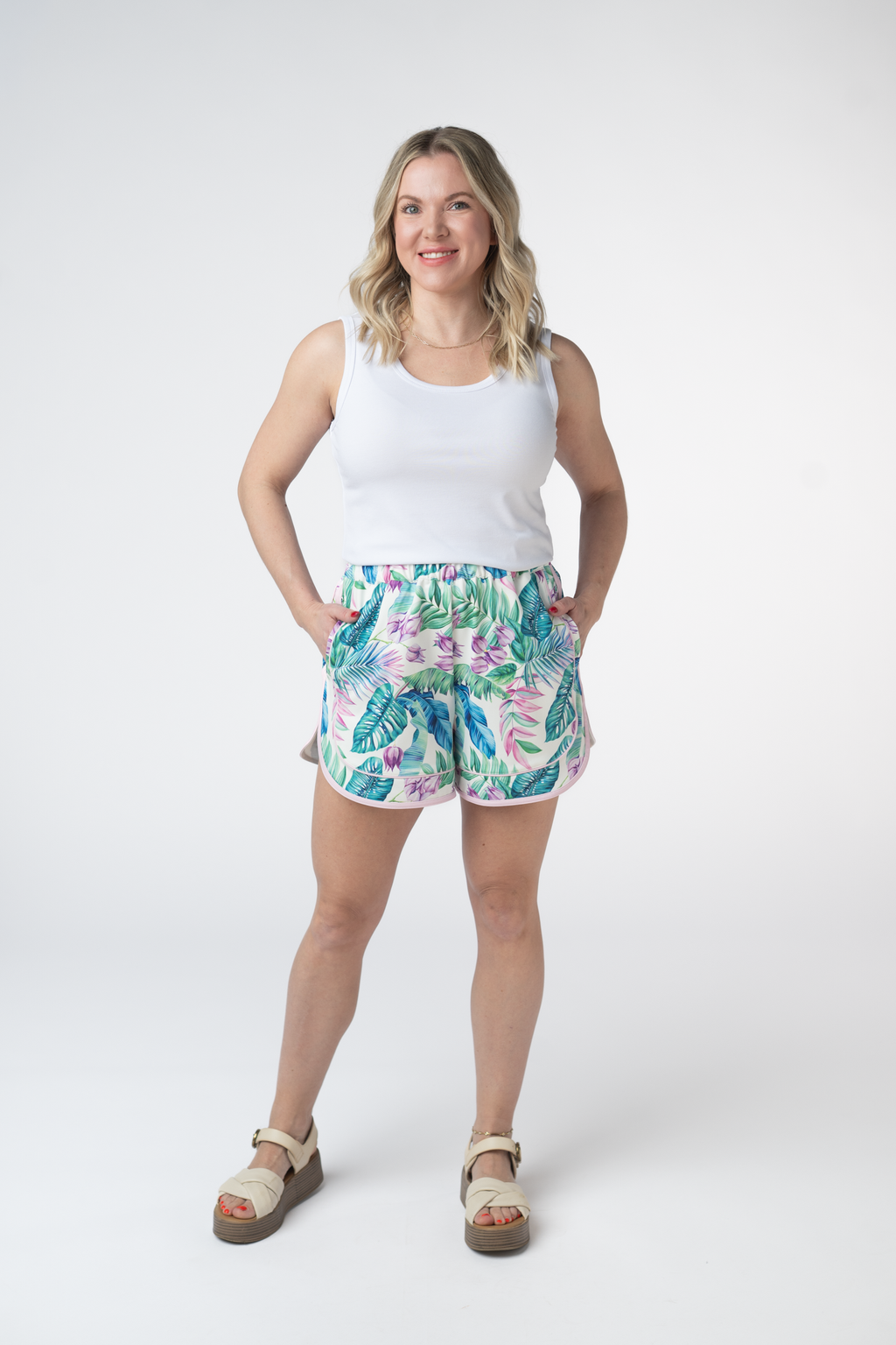 Dolphin Shorts - Tropical Leaf