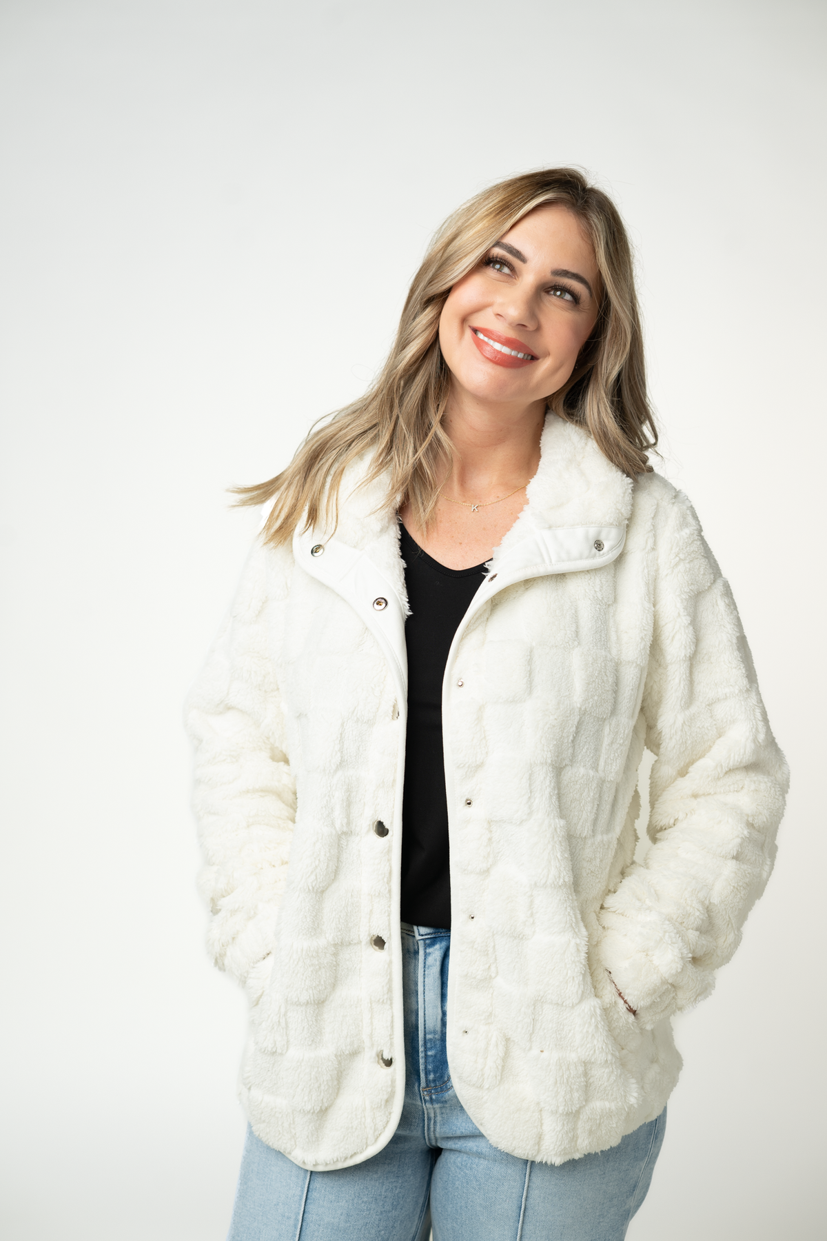 Checkered Snap Sherpa - Ivory