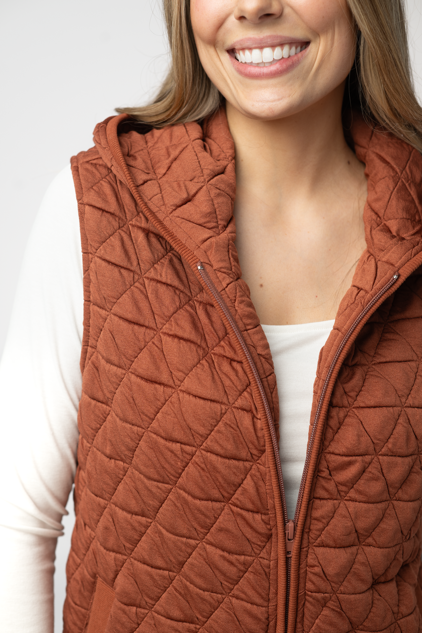 Heather Geometric Hooded Vest - Rust