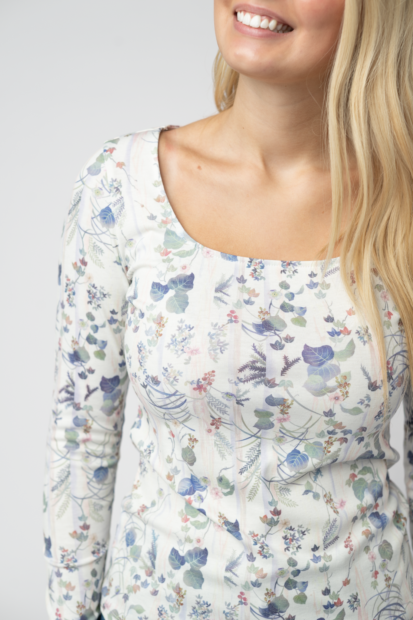 Alyssa Long Sleeve Top - Olive Meadow