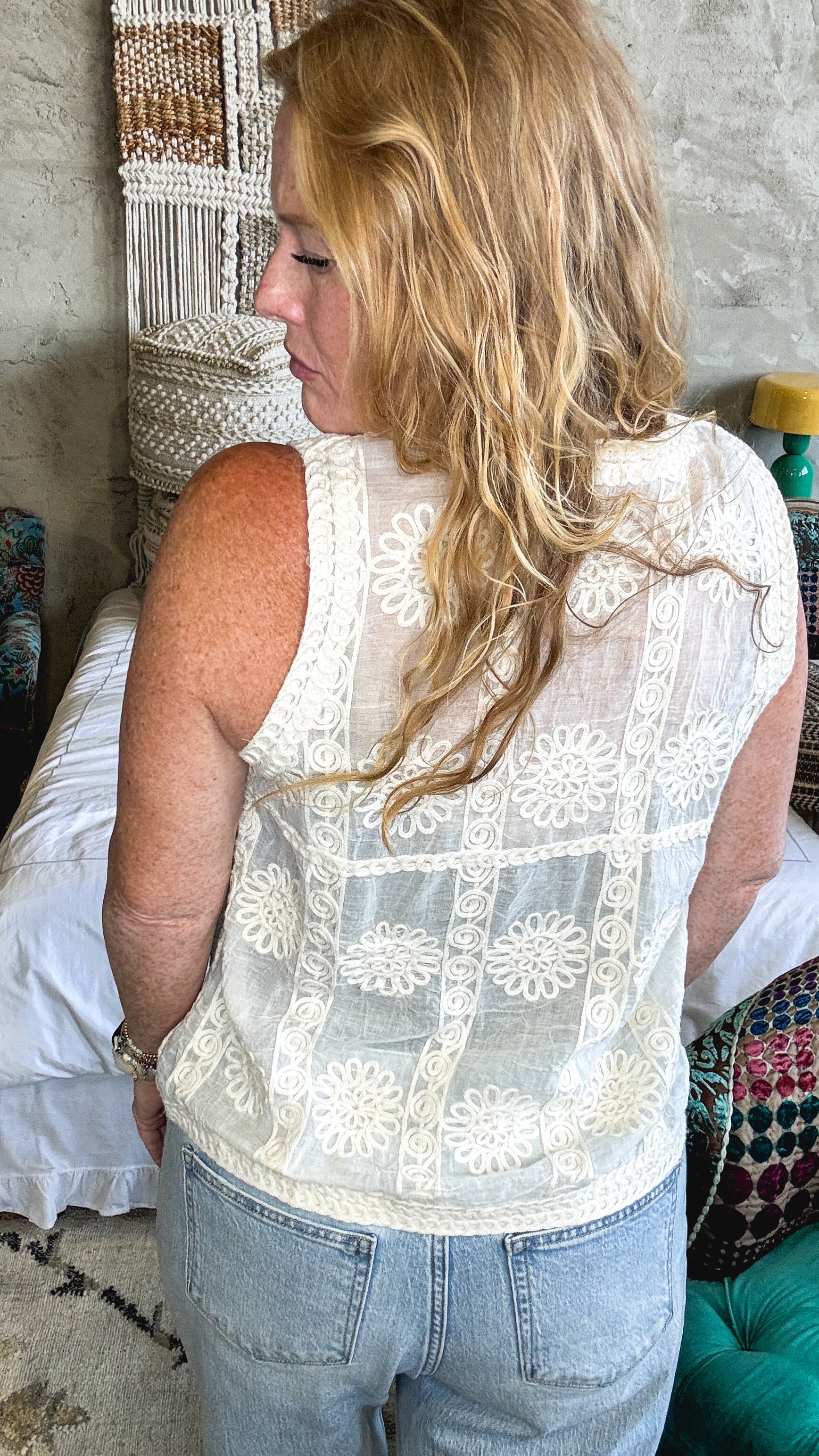 Main Strip Knit Vest