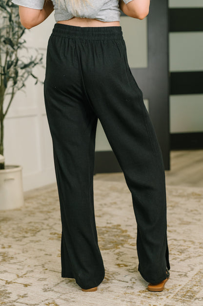 Essential Feeling Straight Leg Lounge Pants in Light in Black