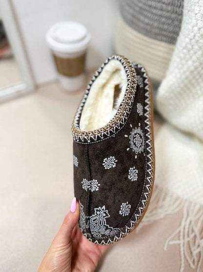 JOJO — Paisley Ornamented Slipper