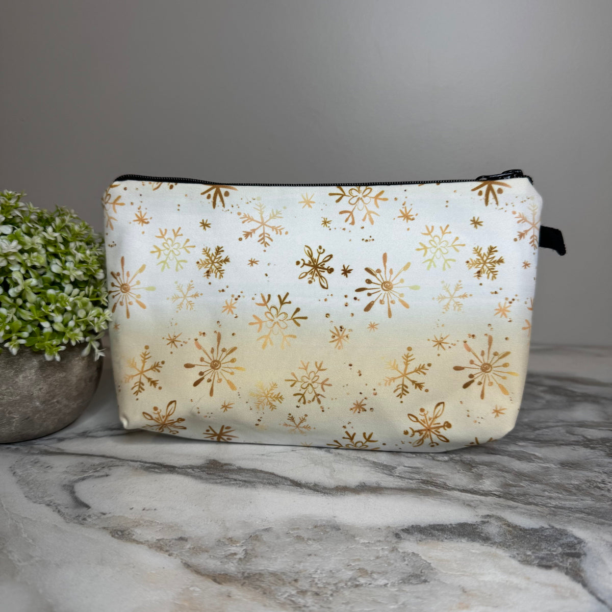 Pouch - Christmas - Snowflake Gold