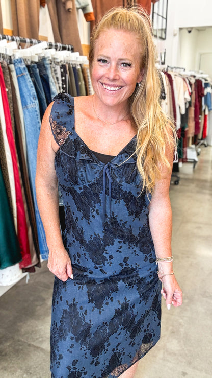 Navy Black Flutter Sleeve Lace Midi Dress