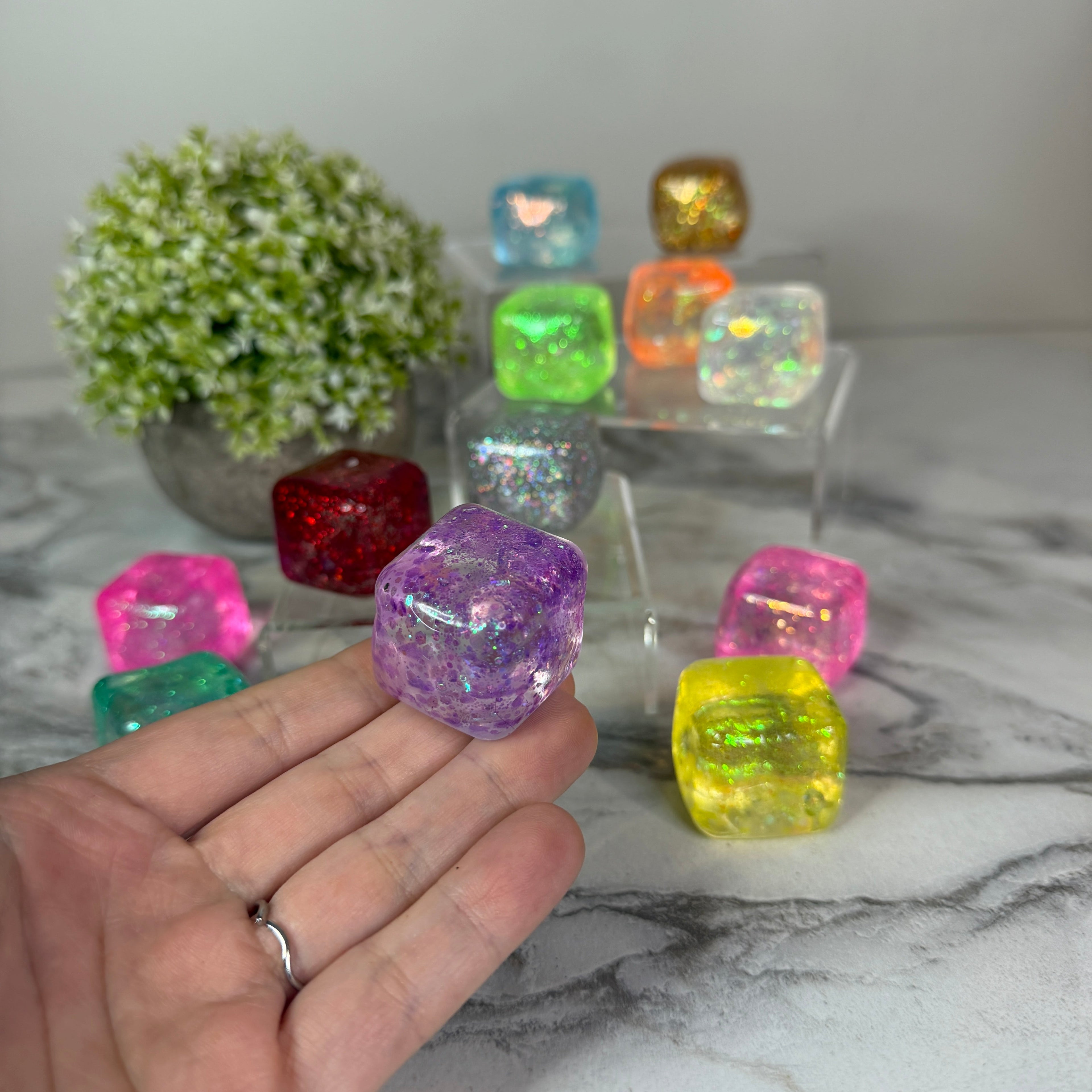 Squishy Toy - Rounded Glitter Cube