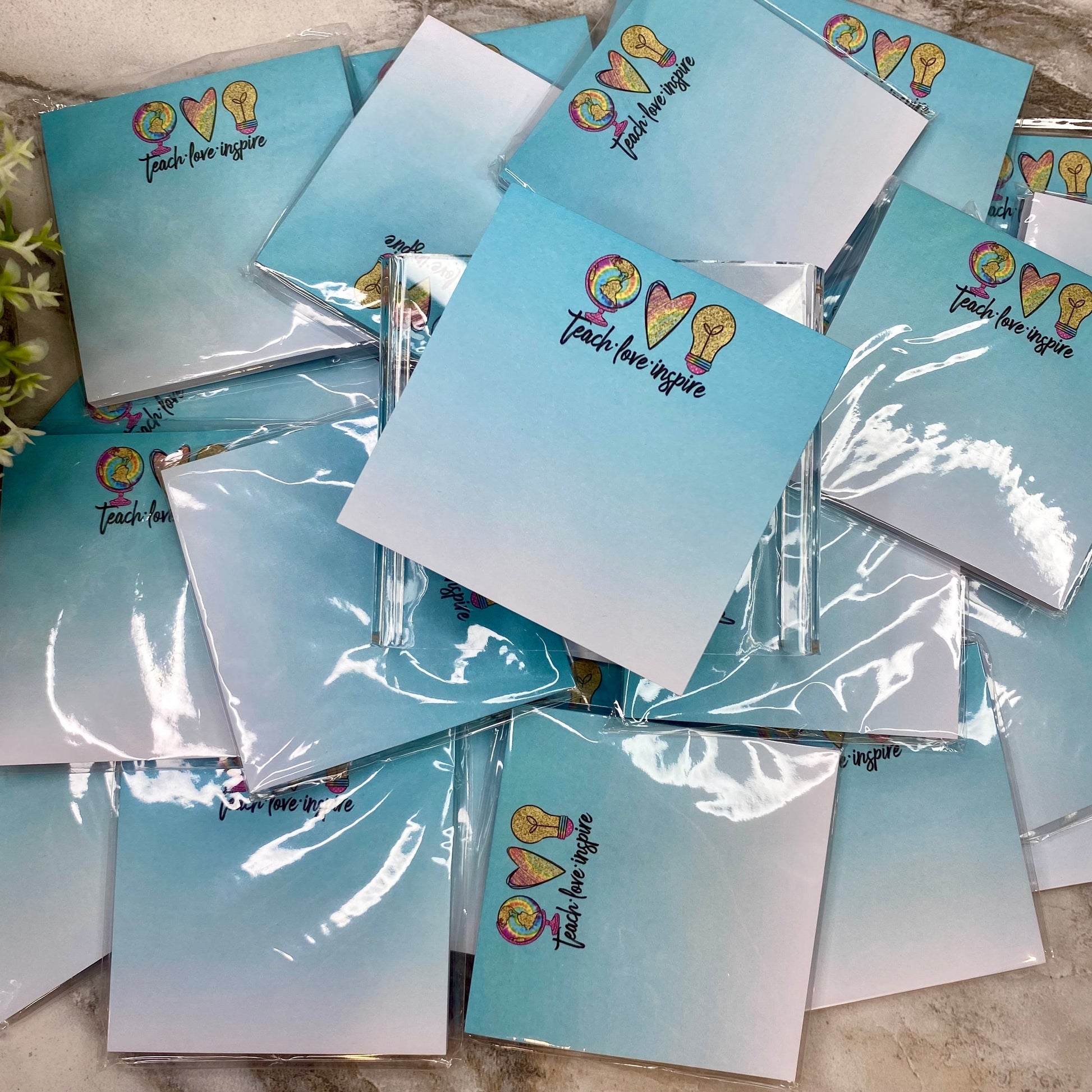 Pouch & Sticky Note Bundled Set - Teach Love Inspire