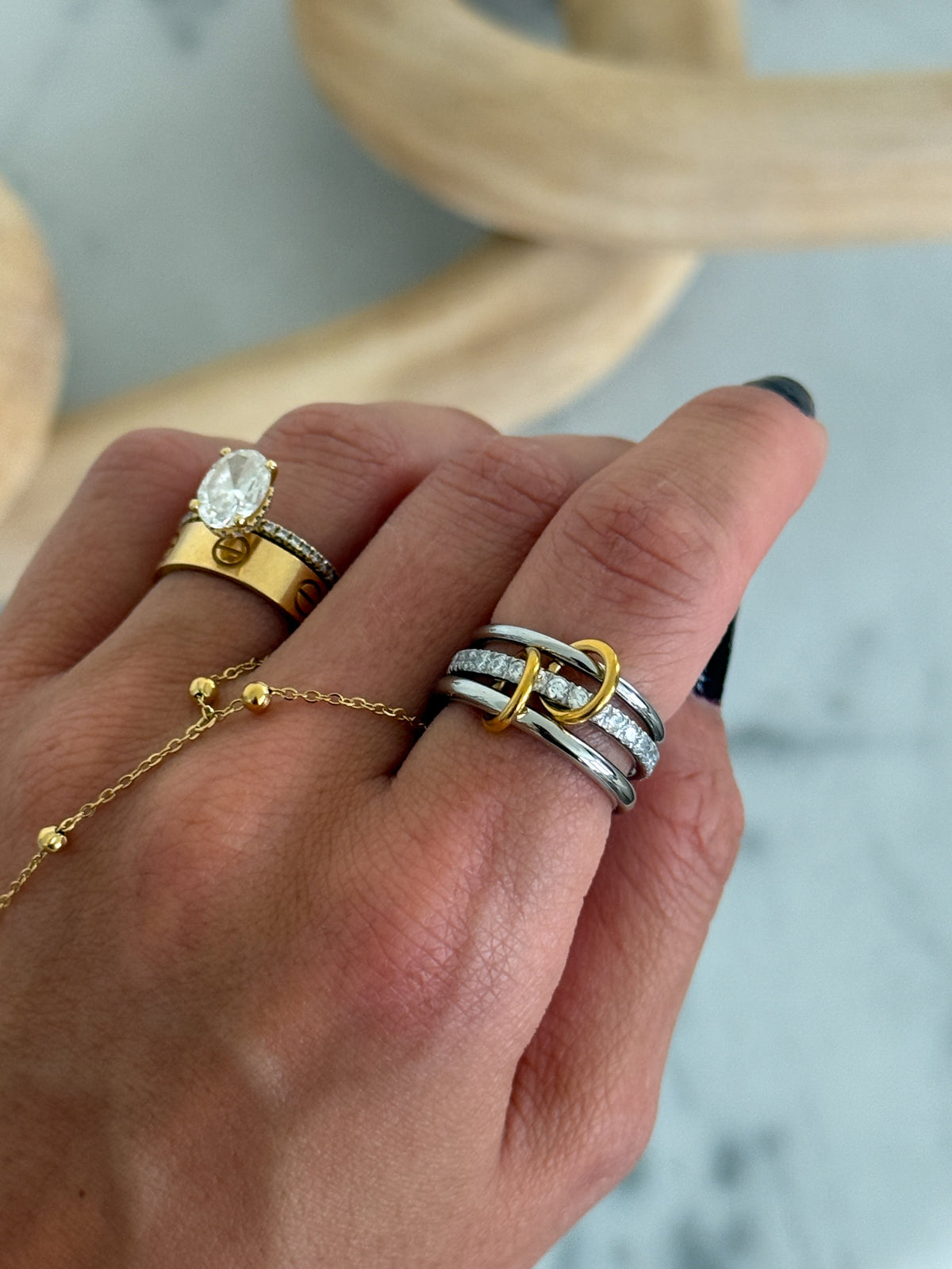 TAYLOR RING