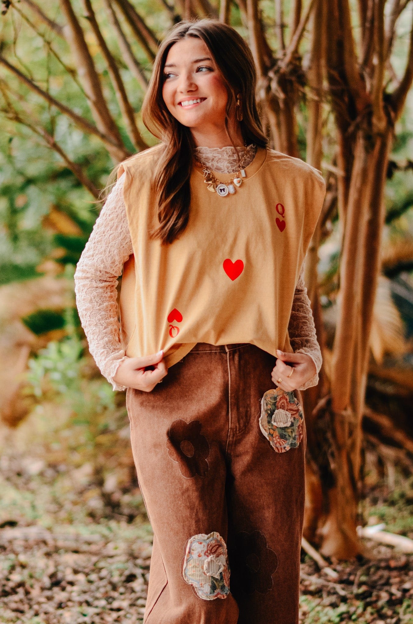 Queen Card Muscle Tee