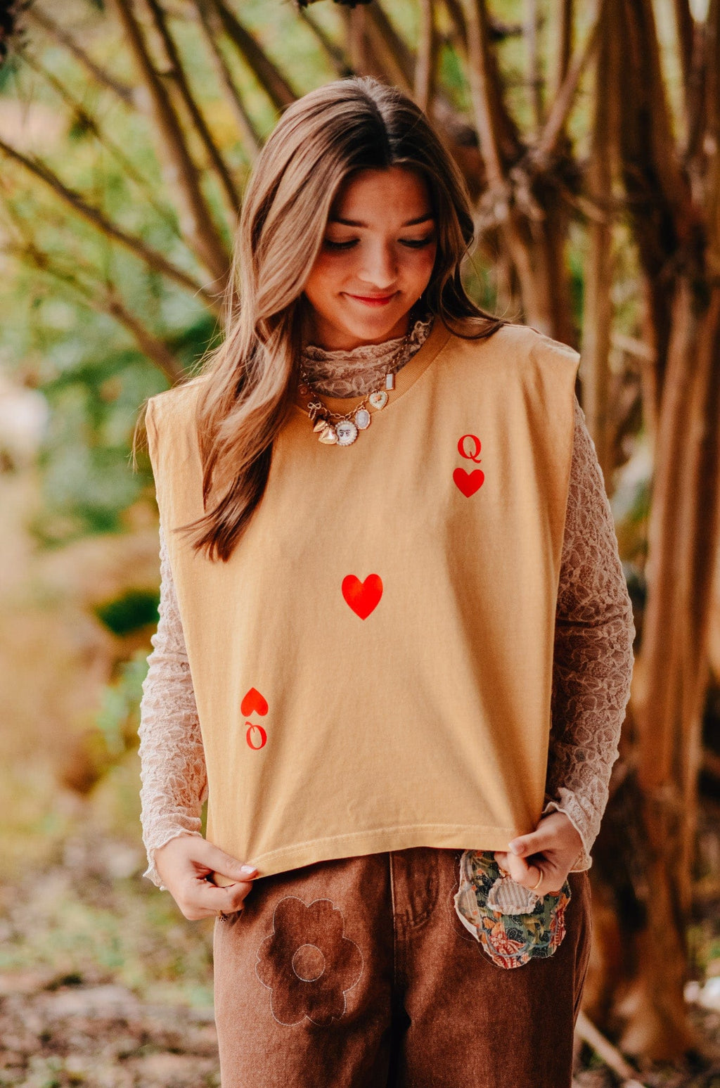 Queen Card Muscle Tee