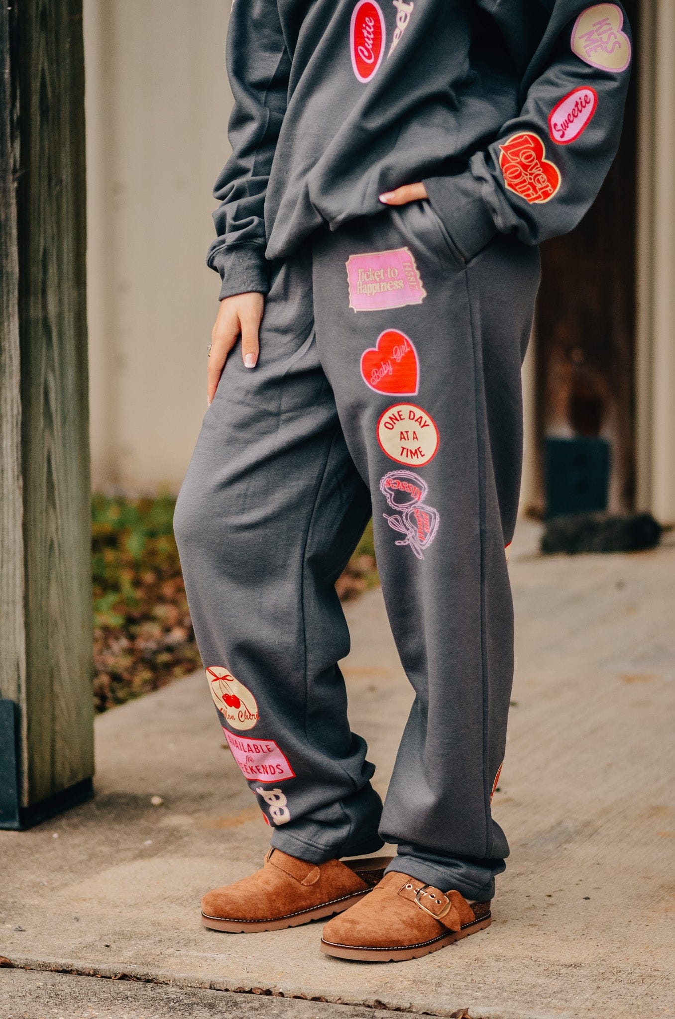 Love Vintage Patch Pant