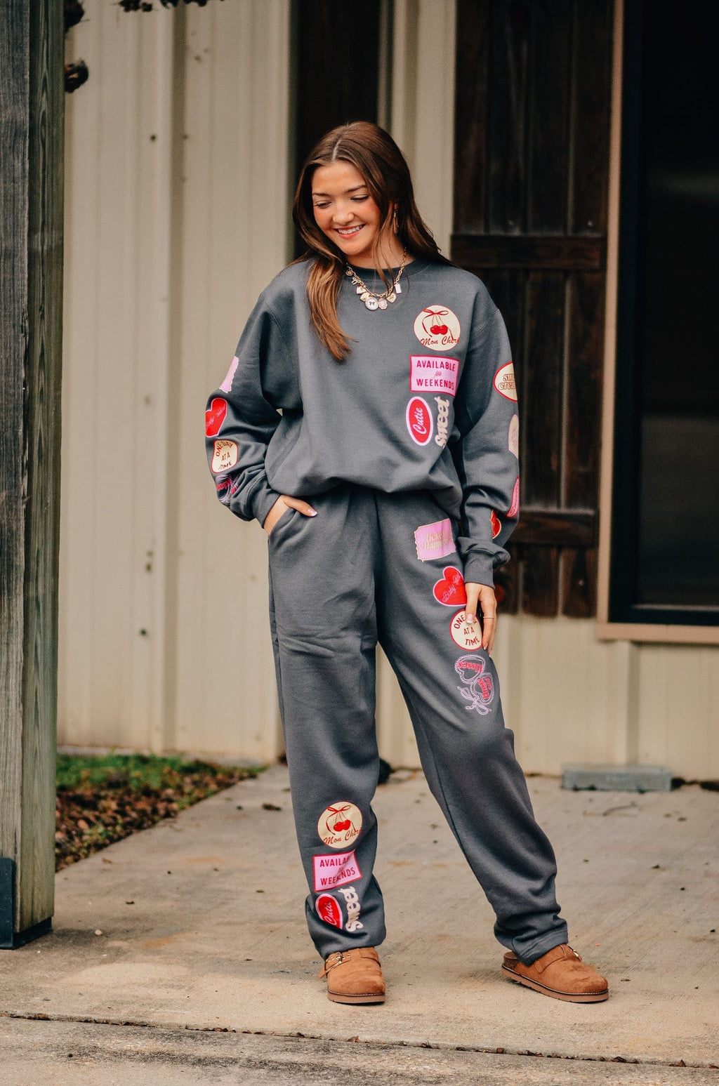Love Vintage Patch Sweatshirt