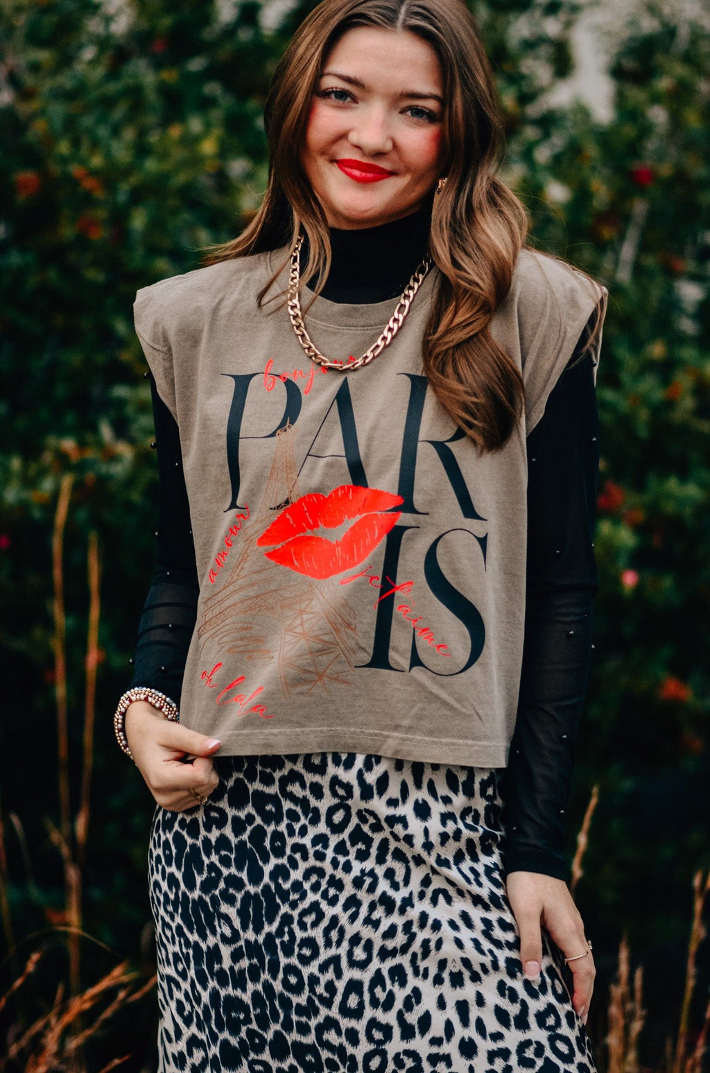 Paris Kiss Muscle Tee