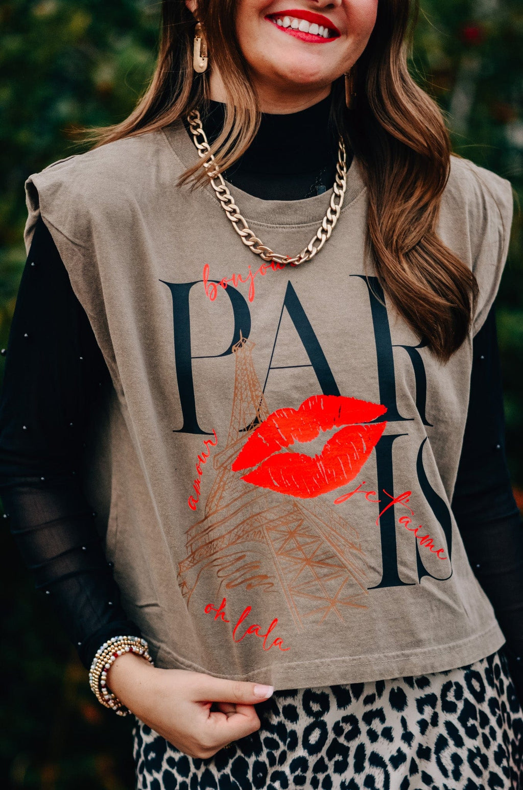 Paris Kiss Muscle Tee