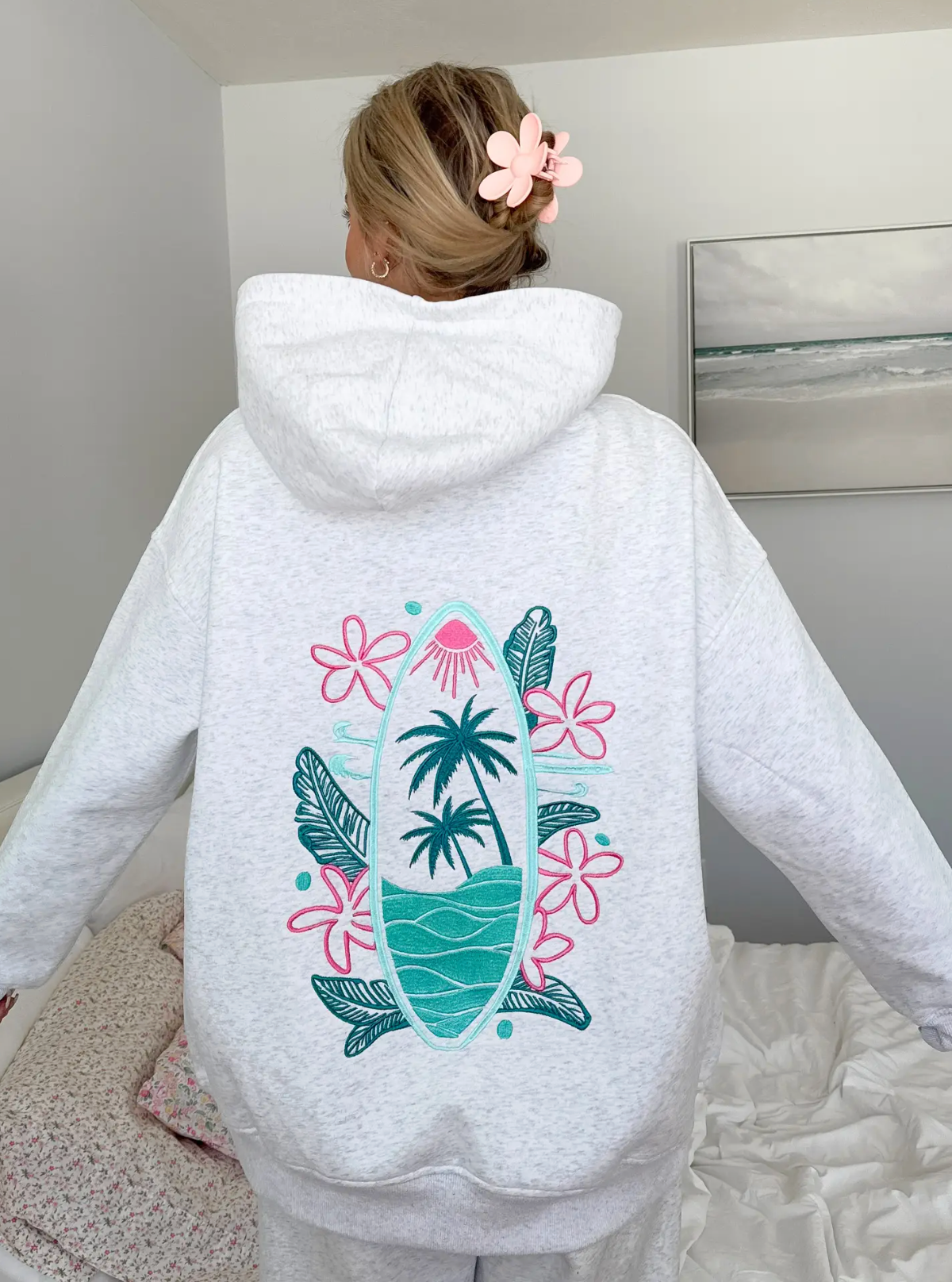 PREORDER: Pearl Grey Surfing the Waves Embroider Hoodie
