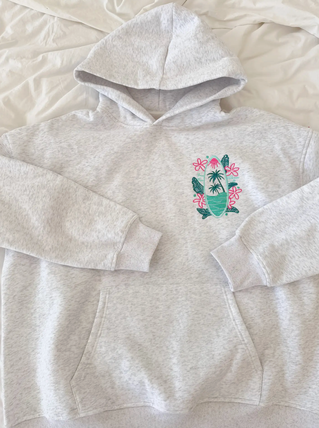 PREORDER: Pearl Grey Surfing the Waves Embroider Hoodie