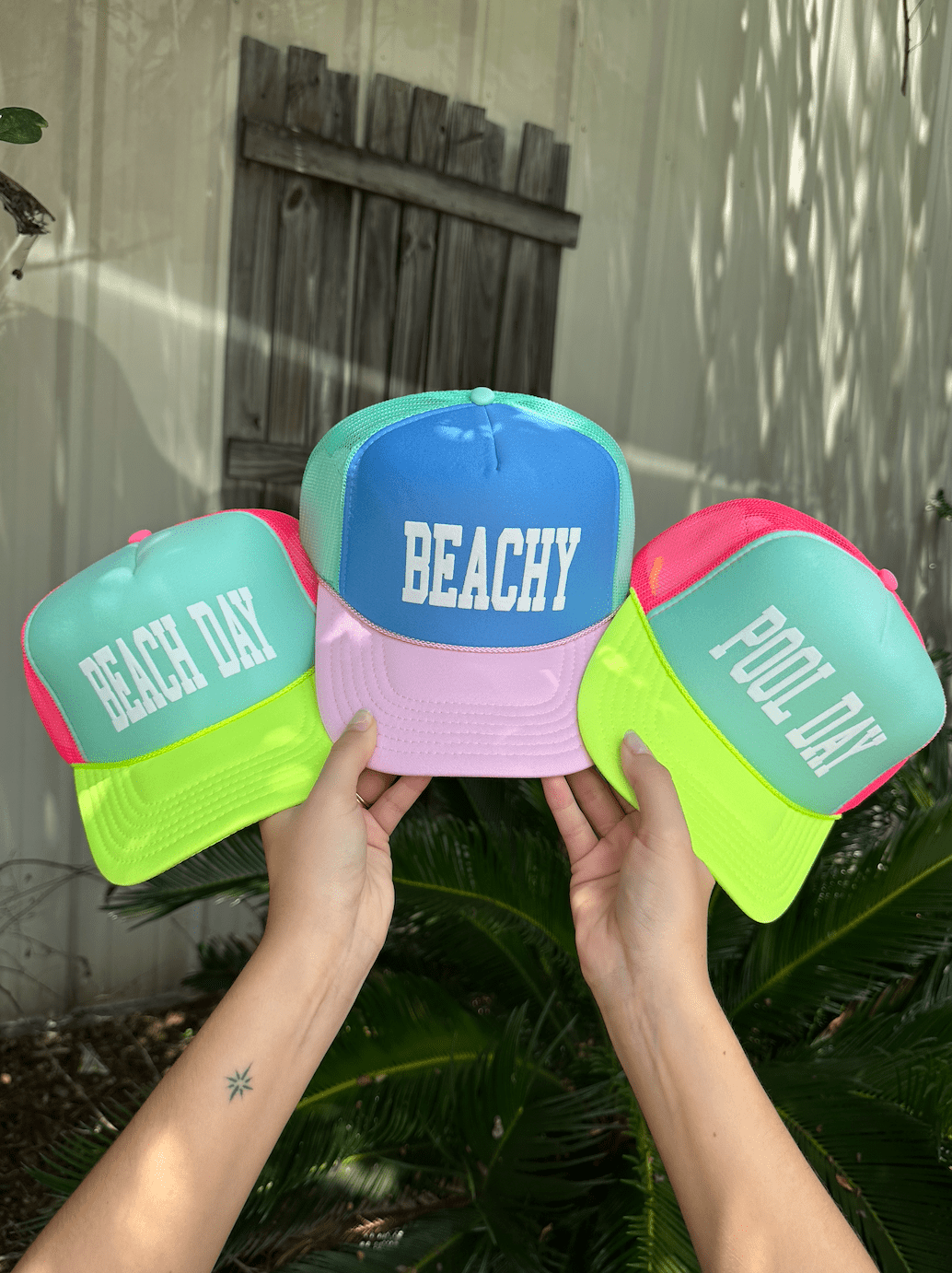 Beachy Multi Trucker Hat (Carolina Blue)