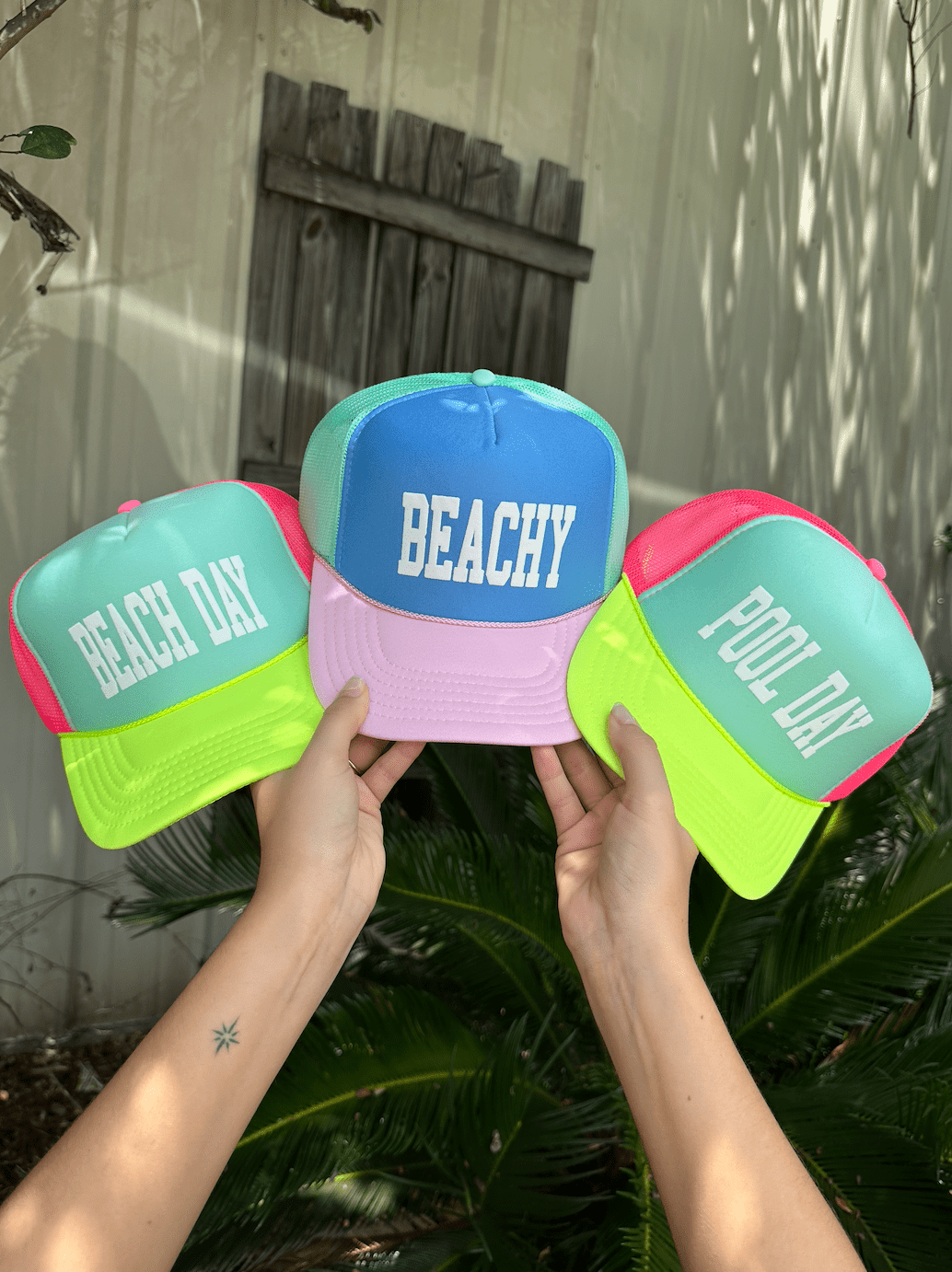 Beachy Multi Trucker Hat (Carolina Blue)
