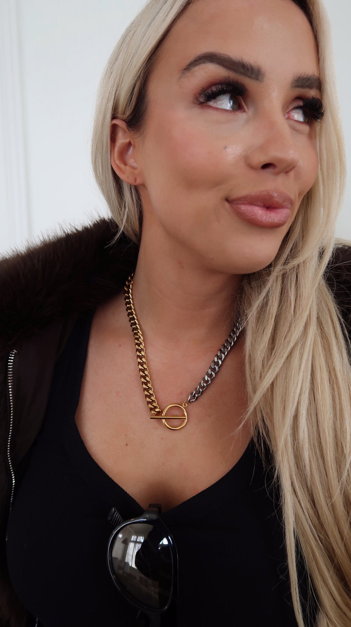 REAGAN NECKLACE
