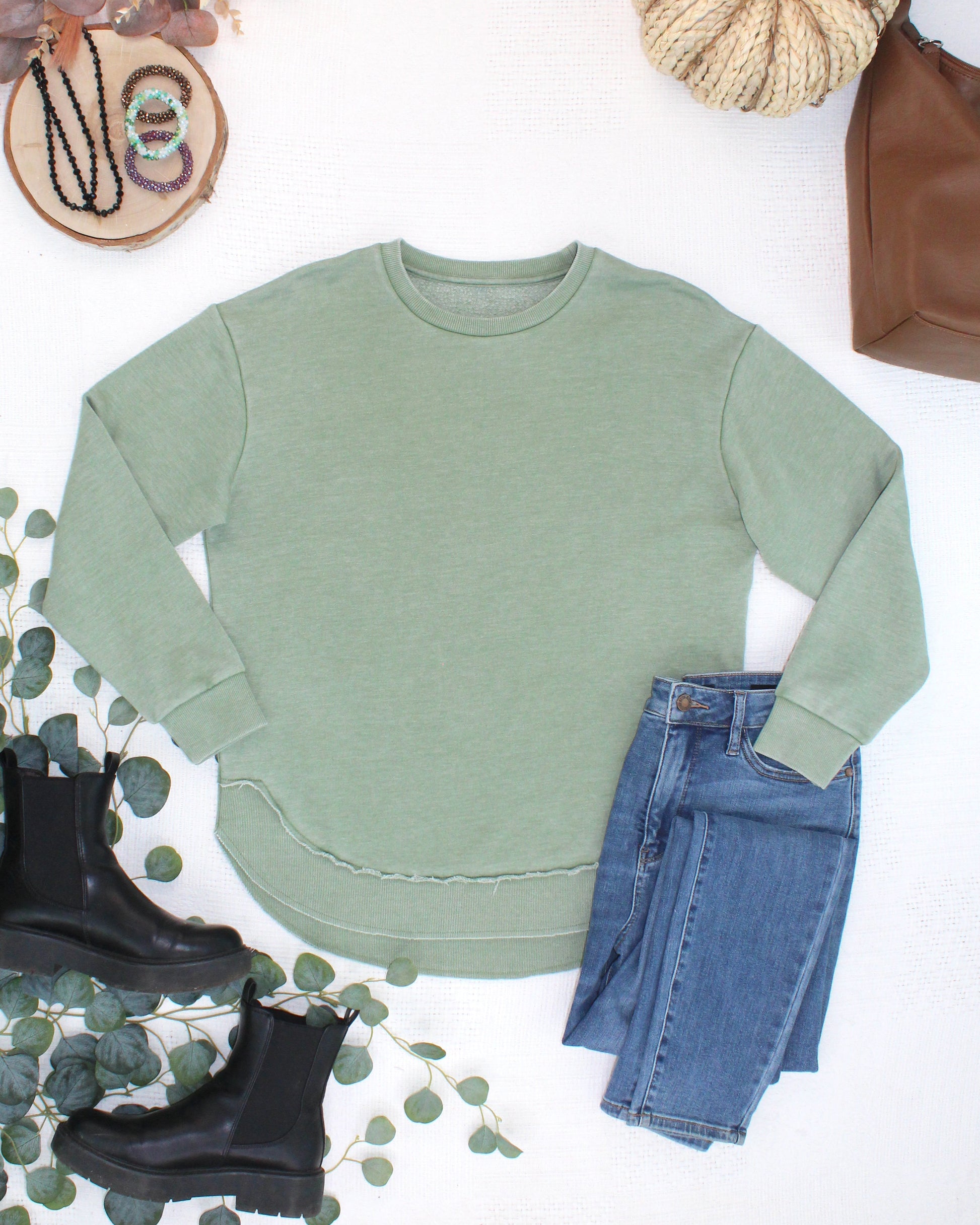 Vintage Wash Pullover - Olive