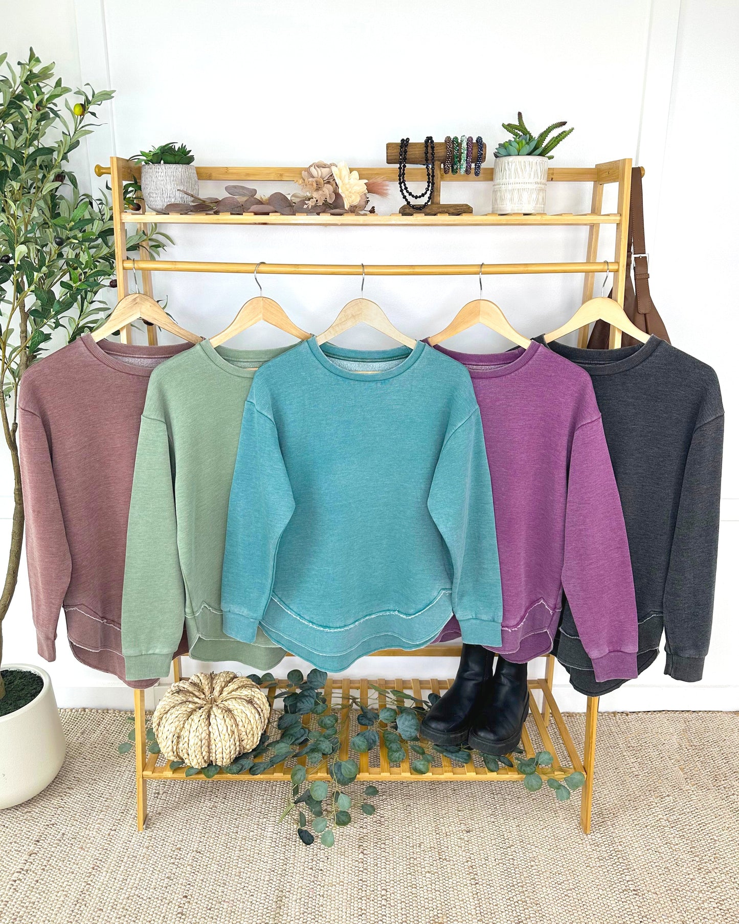 Vintage Wash Pullover - Brown