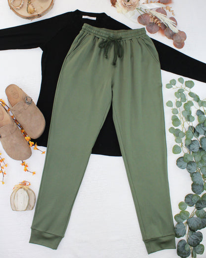 Cloud Joggers - Olive
